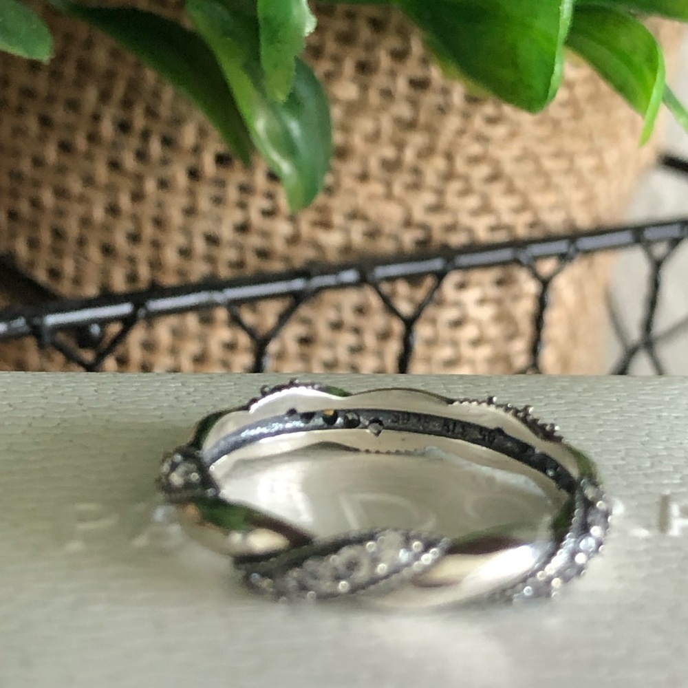 Pandora Ribbon Of Love Ring - NEW - Picture 5 of 5